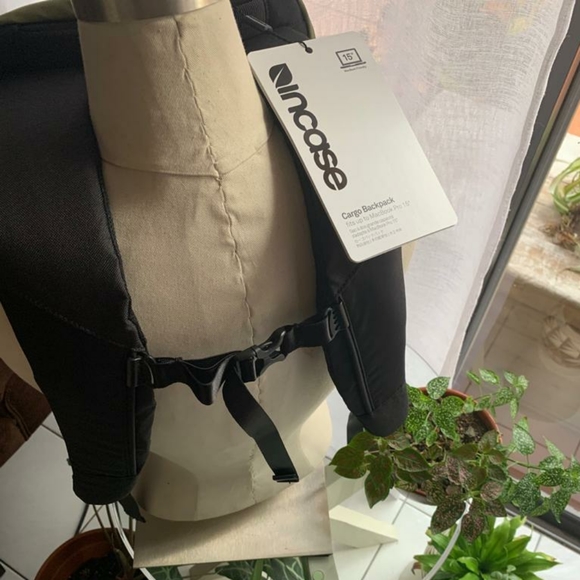 incase cargo backpack